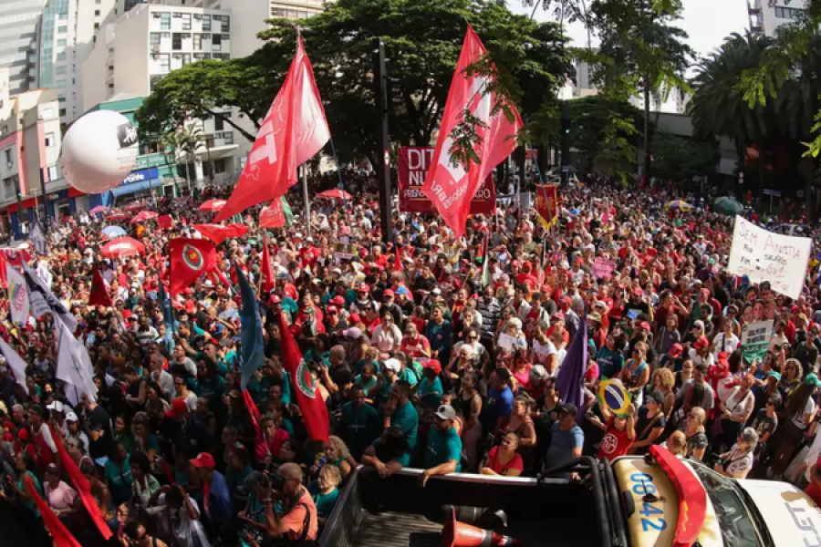 Estimativa-baseada-em-imagens-aereas-e-IA-aponta-pico-de-publico-entre-121-mil-e-154-mil-manifestantes-em-Sao-Paulo.-Foto-ReproducaoAgencia-Brasil