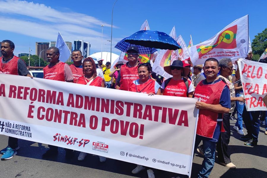 Marcha Nacional do Serviço Público contra a reforma administrativa, em 29 de outubro de 2025. Foto: Sindsef-SP
